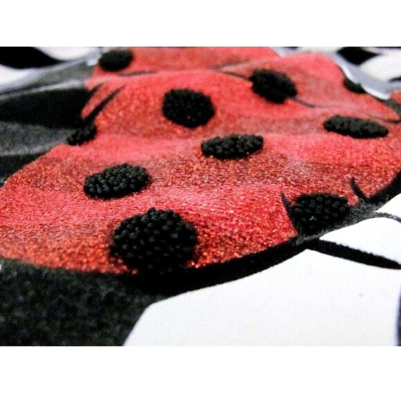 Girls Jrs Disney Stripe Cropped Minnie Mouse Shirt - Picture 11 of 12